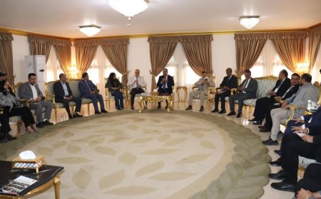 السفير بحاح يشدد على تعزيز دور هيئة ولجان الجالية