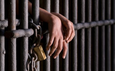ضبط 22 متهما ومشتبها بقضايا وجرائم جنائية مختلفة أمس في المناطق المحررة