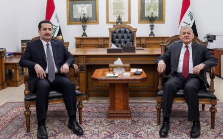 العراق  :  مقاضاة رئيس الوزراء و وزير المالية .. والسبب تأخر الرواتب !