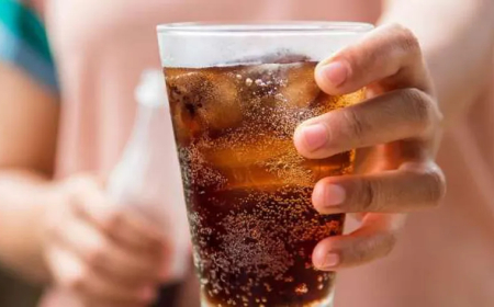 تعرف على المشروبات التي لايجب شربها على معدة فارغة .