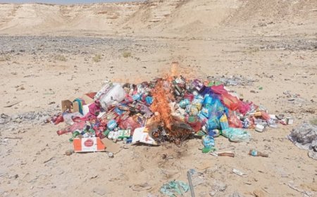 مكتب الصناعة في شحن يتلف اثنين طن من المواد الغذائية منتهية الصلاحية