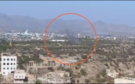 قصف حوثي على مواقع الجيش والأحياء السكنية بتعز