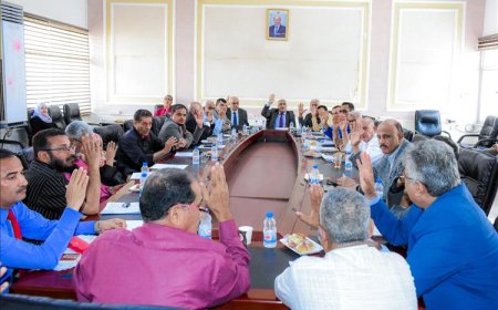 عاجل..  إلغاء قرار منح درجة الماجستير للطالب عبدالرؤوف السقاف وإحالة الزامكي للتحقيق