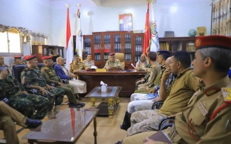 تعز.. اللجنة الأمنية تشدد على اليقظة في الجبهات وتعزيز التنسيق الأمني