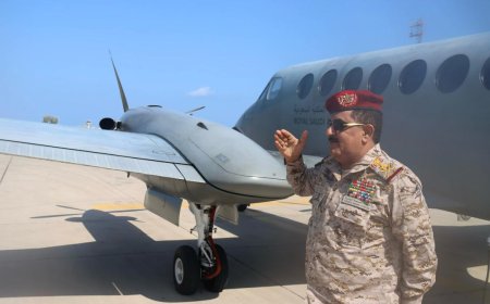 وزير الدفاع يعود الى عدن بعد جولة خارجية مثمرة