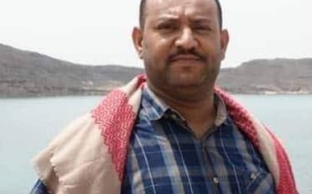 الشيخ عبدالرحمن المعبقي يُعزي رجل الأعمال صامد عياش بوفاة «والدته»