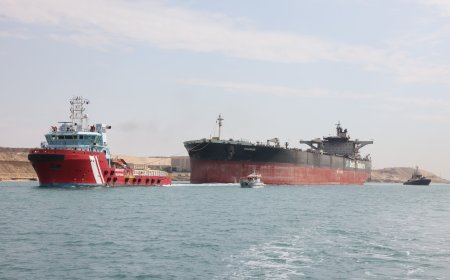 هيئة قناة السويس: تم قطر ناقلة النفط اليونانية "سونيون" بنجاح 