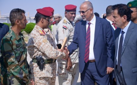 رئيس المجلس الانتقالي الجنوبي يُغادر محافظة المهرة