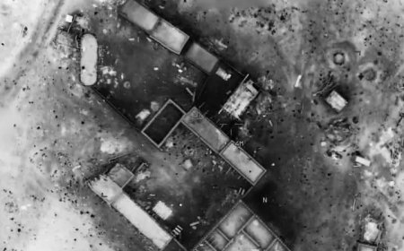 واشنطن.. تتحدث عن قتل قادة في جماعة الحوثي والأخيرة تشير إلى مقتل مدنيين وتزعم مهاجمة حاملة طائرات