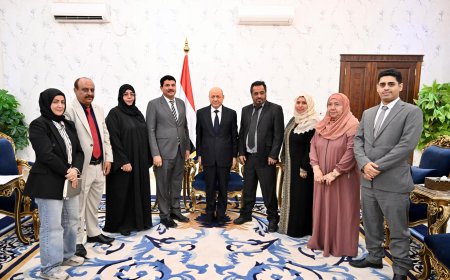 رئيس مجلس القيادة الرئاسي يلتقي اللجنة الوطنية للتحقيق في الانتهاكات
