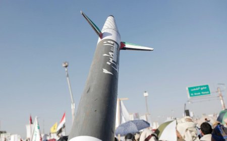 الحوثيون يعلنون استهداف «ترومان» وقطع أخرى للمرة الرابعة