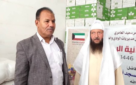 الوكيل العامري يدشن مشروع توزيع السلة الغذائية الرمضانية لمؤسسة الضمير الخيرية الاجتماعية بتمويل كويتي 