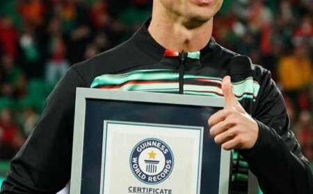 رونالدو يتوج بجائزة غينيس للأرقام القياسية قبل مباراة البرتغال والدنمارك