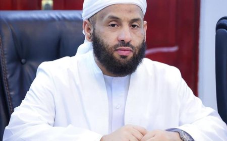 وزير الأوقاف مُعلقًا على مشهد تمثيلي في قناة يمنية: ذهاب الأخلاق يعني ذهاب المجتمع