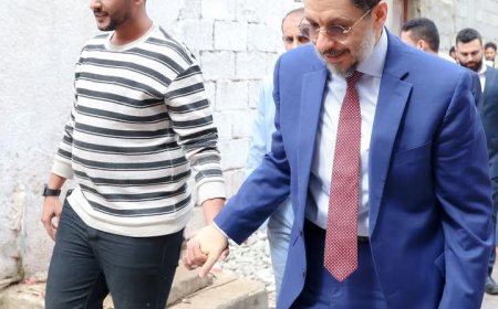 رئيس الوزراء.. يزور أسرة الشهيد البطل اللواء جعفر محمد سعد في ذكرى تحرير عدن