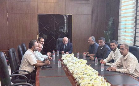 وزير الخدمة المدنية والتأمينات يلتقي قيادة صندوق صيانة الطرق لبحث تعزيز الأداء المؤسسي