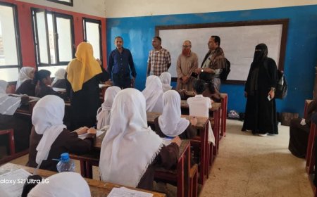 مدير ادارة التربية والتعليم م/البريقة يدشن  امتحانات الفصل الدراسي الثاني في مدارس مديرية البريقة للعام الدراسي 2025-2024 .