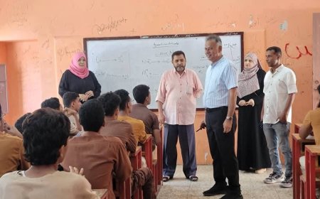 الجاوي يطلع على سير العملية التعليمية لطلاب المرحلة الثانوية بالمعلا