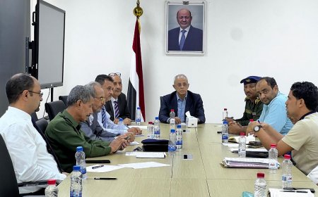 نائب وزير الخارجية يترأس اجتماعاً موسعاً للجنة الوطنية لشؤون اللاجئين