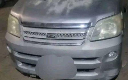 قوات الحزام الأمني تضبط حافلة استخدمها مسلحون في واقعة اختطاف بعدن