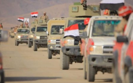 صحيفة أمريكية: فصائل عسكرية يمنية تخطط لشن هجوم بري ضد الحوثيين
