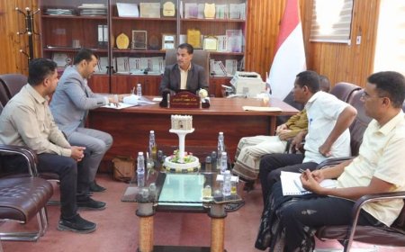 مناقشة آلية إصدار تراخيص خاصة بالمياه والأغذية بوادي حضرموت