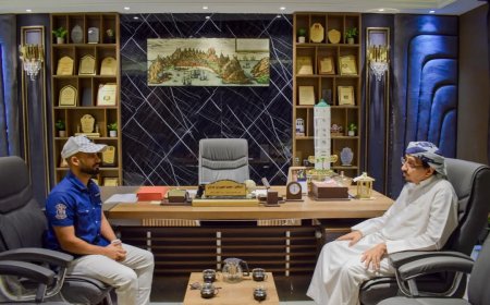 مدير عام صيرة يناقش مع مكتب الأوقاف دور الأئمة في تعزيز الوعي المجتمعي ومحاربة الظواهر السلبية