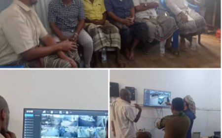 اعضاء اللجان المجتمعية بالشيخ عثمان  يتفقدون  كاميرات مراقبة حي الشيخ الدويل 