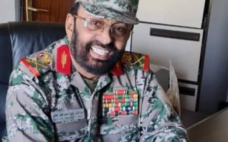 اللواء الفضلي يدعو لدعم مبادرة ترميم طريق أبين - شبوة