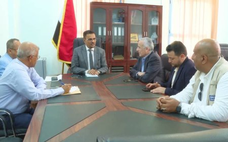 أمين عام محلي حضرموت يناقش أوجه التعاون المشترك مع منظمة اليونبس ( UNOPS )