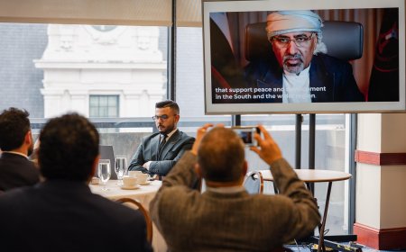 اللواء الزُبيدي يدشّن بعثة المجلس الانتقالي الجنوبي في الولايات المتحدة الأمريكية