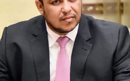 عضو مجلس القيادة الرئاسي الدكتور عبدالله العليمي يعزي بوفاة الشيخ عبدالرحمن حجري