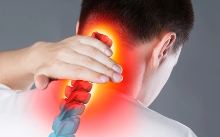 الآلام الرقبة .. إليك طرق طبيعية و آمنة لعلاجها