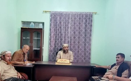 لحج.. إقرار صيانة وتأهيل طريق منطقة الغول بطور الباحة