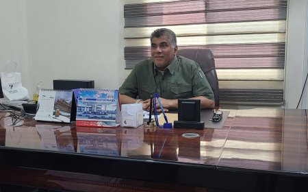 المدير العام للأمن والشرطة بساحل حضرموت يزور إدارة البحث الجنائي ويشيد بجهودها في ضبط المخالفين