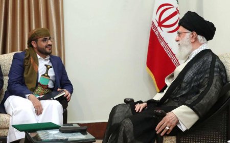 موقع: إيران حثت الحوثيين على الاتفاق مع أمريكا بعد تحميلها مسؤولية الهجمات