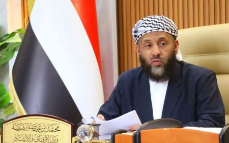 وزير الأوقاف والإرشاد يعلن بدء تفويج حجاج اليمن الأسبوع المقبل