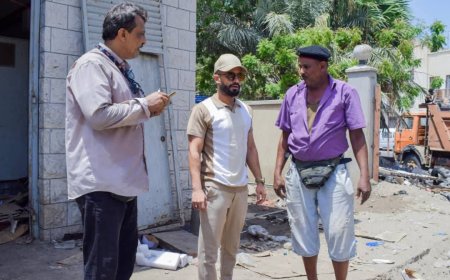 بن جرادي يتفقد أعمال تأهيل مضخة الصرف الصحي في مديرية صيرة بعدن