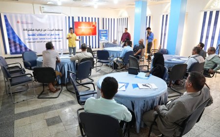 تعز.. مدير عام مقبنة وقيادات تنفيذية يشاركون في دورة تدريبية حول "بناء قدرات السلطة المحلية"