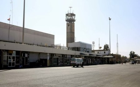 إعلان حوثي عن أول رحلة عبر مطار صنعاء بعد تدميره بغارات إسرائيلية