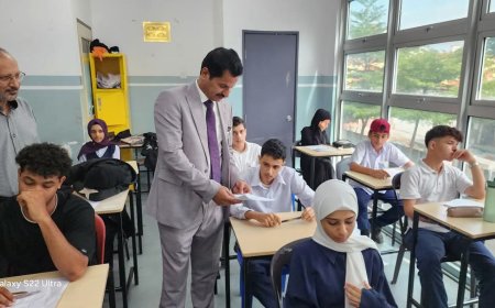 نائب وزير التربية والتعليم يُدشّن اختبارات النقل في المدرسة اليمنية بسلانجور بماليزيا