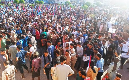 إطلاق نار على متظاهرين في ساحة العروض بعدن