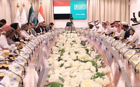 مكتب شؤون الحجاج يناقش مع شركة ضيوف البيت آخر ترتيبات خدمة حجاج الموسم ١٤٤٦هـ