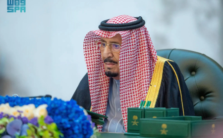 خادم الحرمين يرأس جلسة تاريخية ويعلق على زيارة ترامب ومخرجات القمة (السعودية الأمريكية)