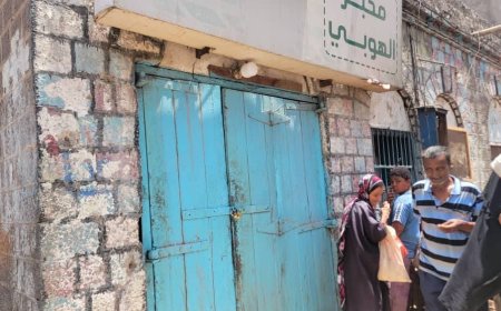 إدارة المعلا توجه بإغلاق الافران المخالفة لتسعيرة واوزان الروتي