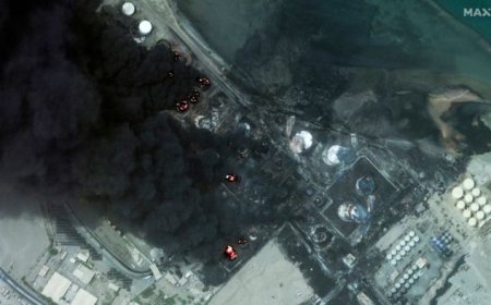 جماعة الحوثي تعيق سفنًا قررت تغيير وجهتها من الحديدة إلى عدن بسبب تحديات التفريغ