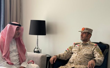 الرياض: رئيس الأركان اليمني يبحث ومدير عام "مسام" خطط العمل المستقبلية