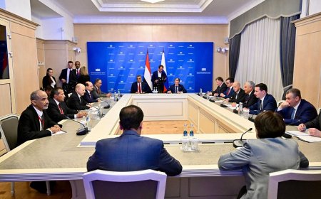 رئيس مجلس القيادة يلتقي رئيس مجلس الدوما الروسي