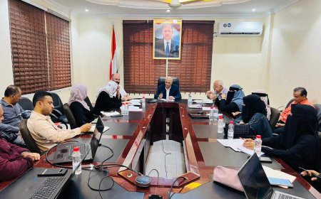 الوزير الشرجبي يفتتح ورشة عمل تنسيقية لمناقشة تطوير قطاع المياه في عدن