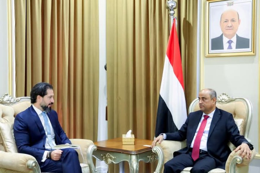 رئيس مجلس الوزراء يستقبل القائم بأعمال سفير الولايات المتحدة الامريكية
